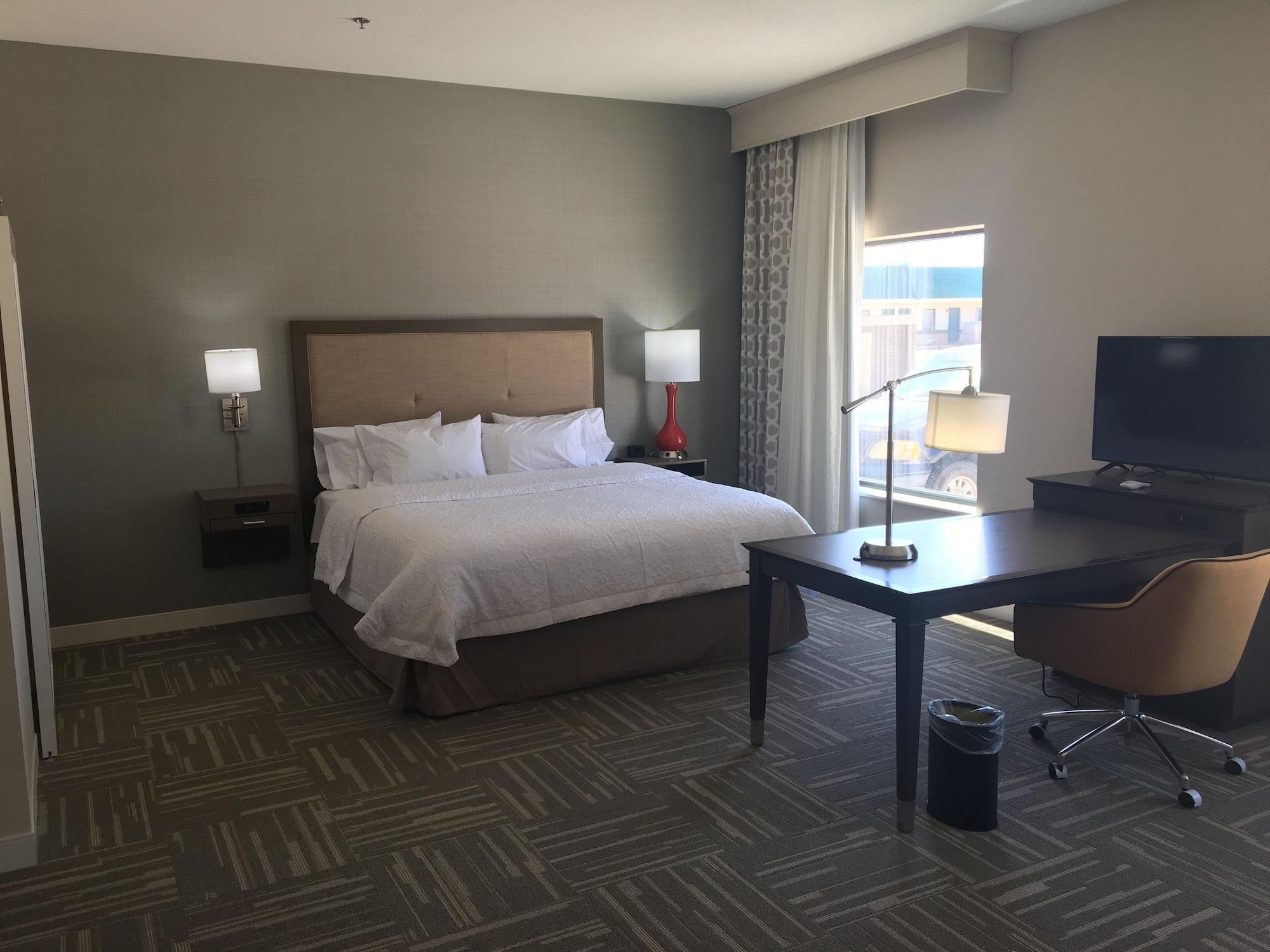 Hampton Inn Mcpherson Εξωτερικό φωτογραφία