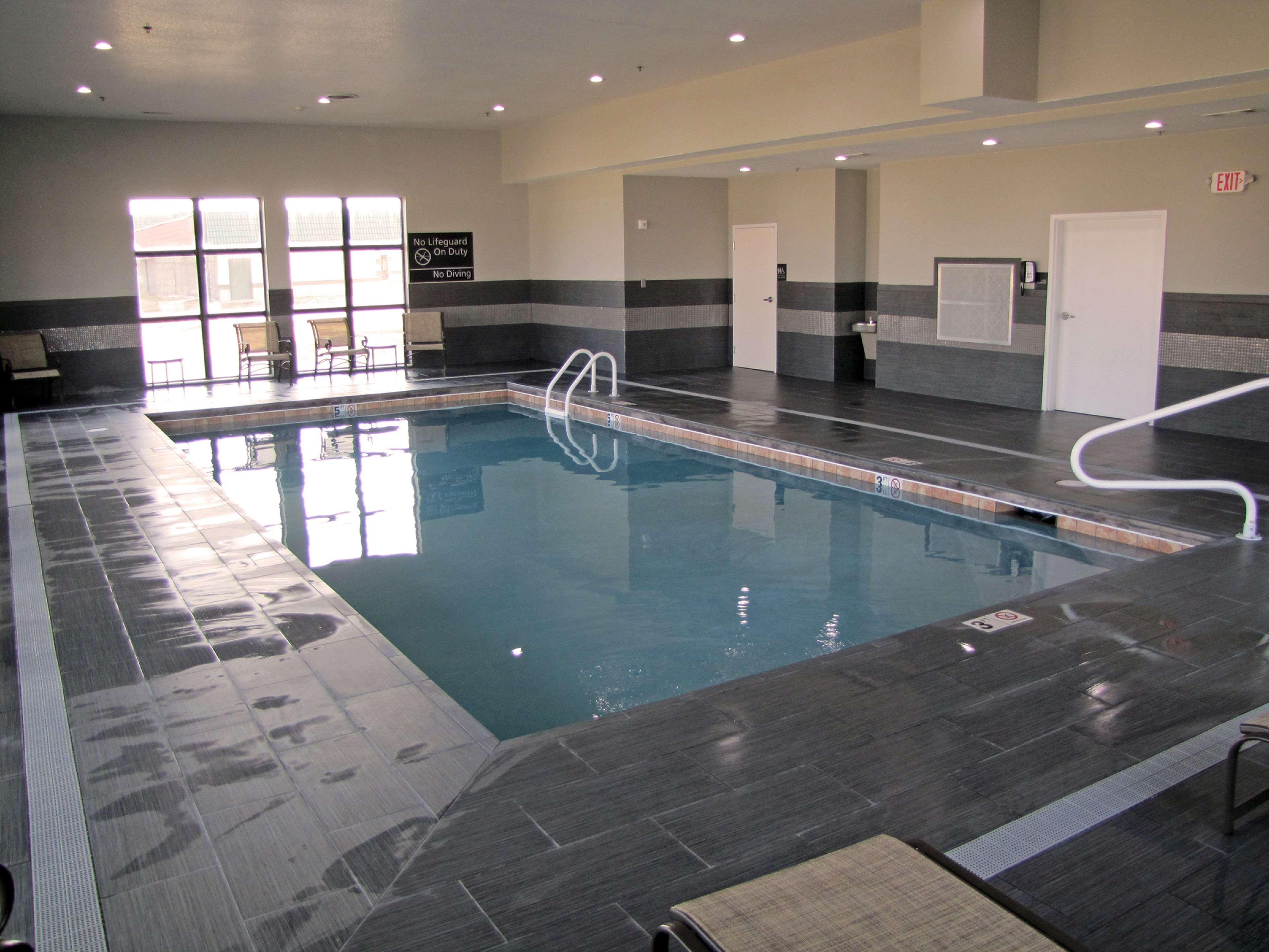 Hampton Inn Mcpherson Εξωτερικό φωτογραφία