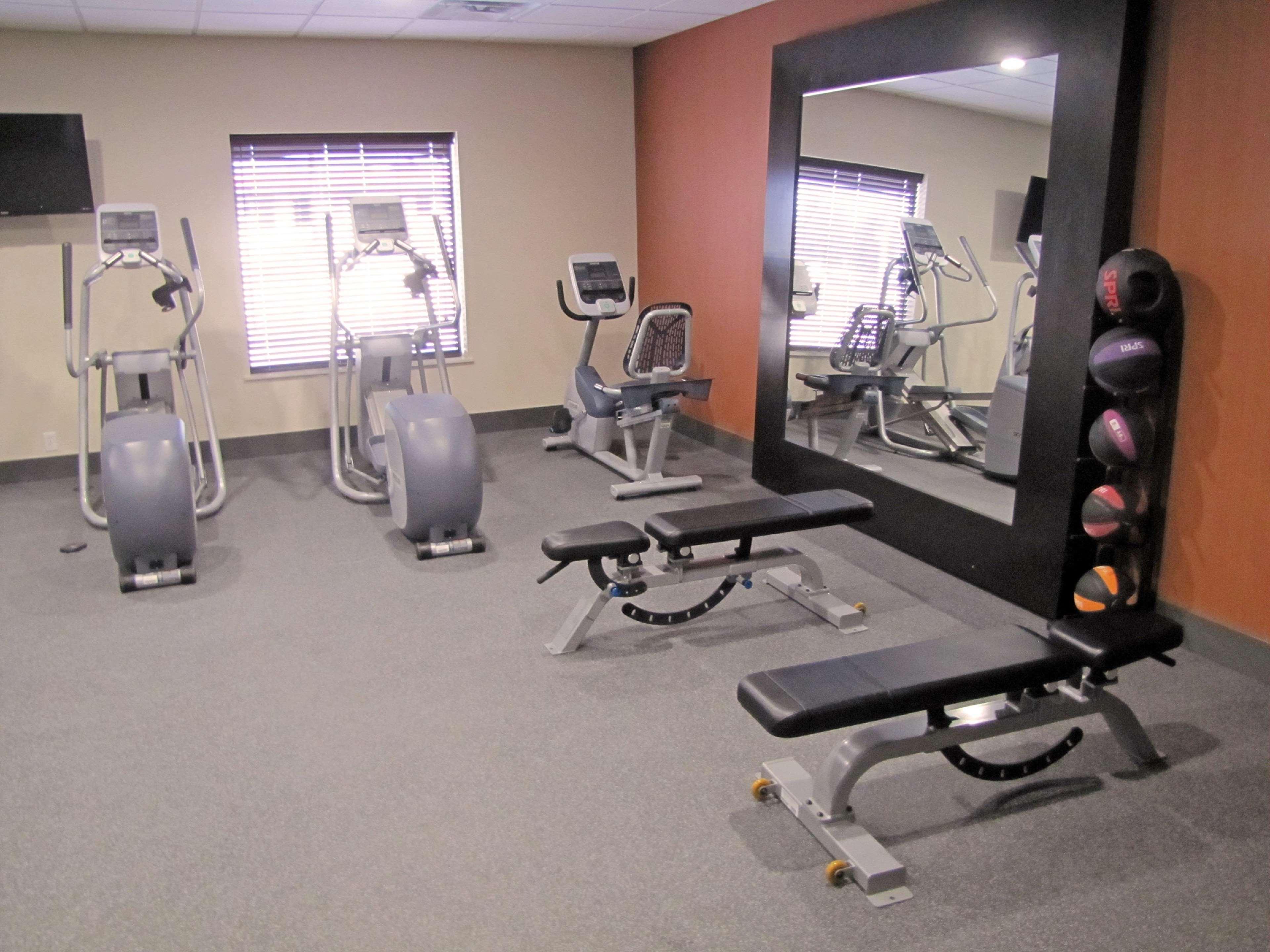 Hampton Inn Mcpherson Εξωτερικό φωτογραφία