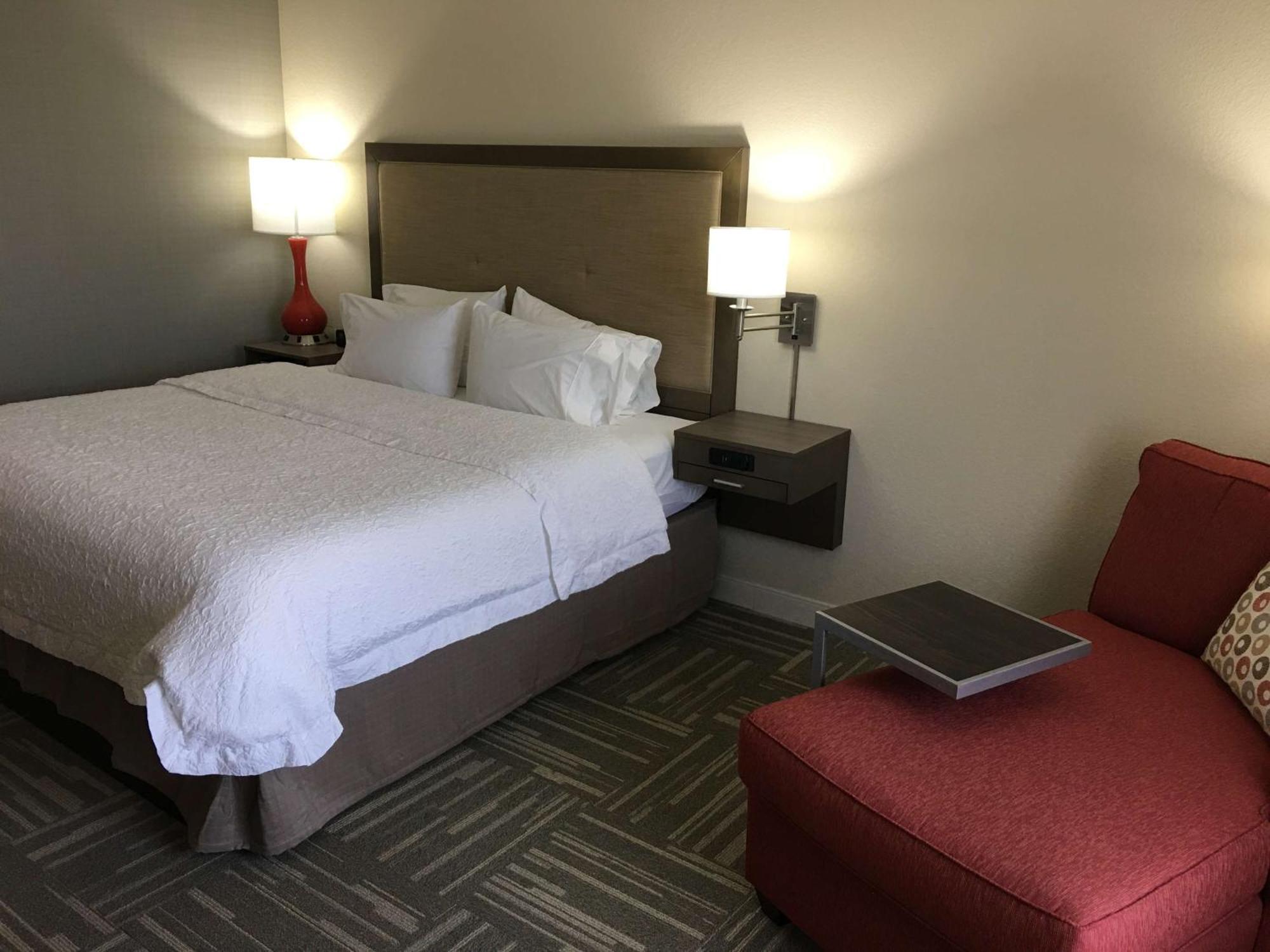 Hampton Inn Mcpherson Εξωτερικό φωτογραφία