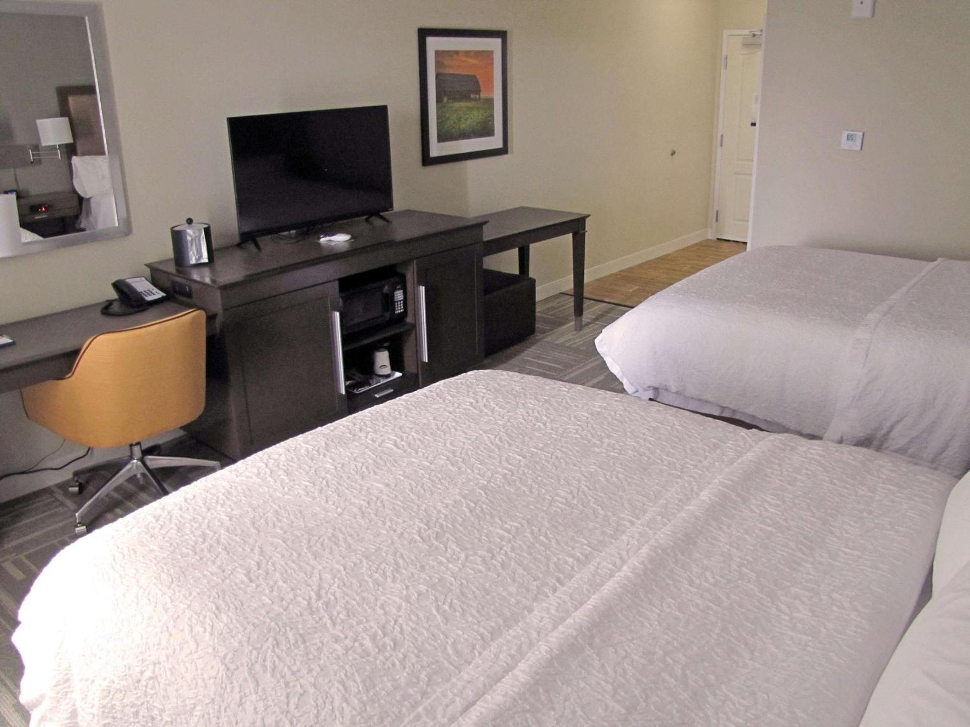 Hampton Inn Mcpherson Εξωτερικό φωτογραφία