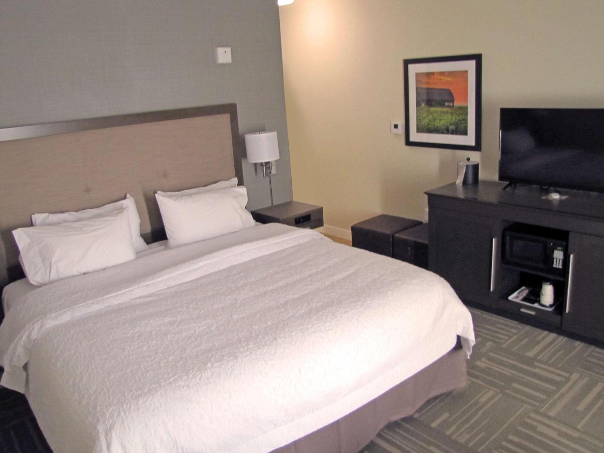Hampton Inn Mcpherson Εξωτερικό φωτογραφία